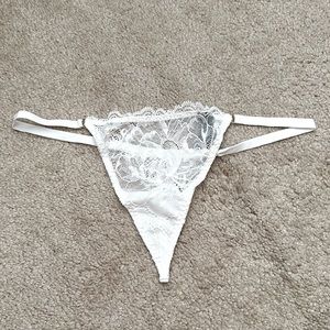 Victoria Secret v-string